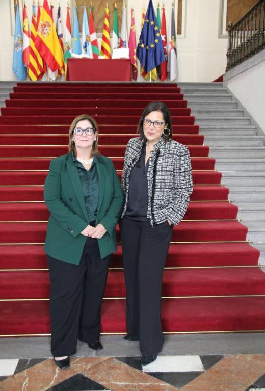 La directora del CEPC y la presidenta de la Corte Interamericana de Derechos Humanos impulsan un convenio de colaboración